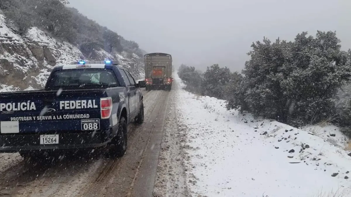 cierre de carretera Janos-Agua Prieta